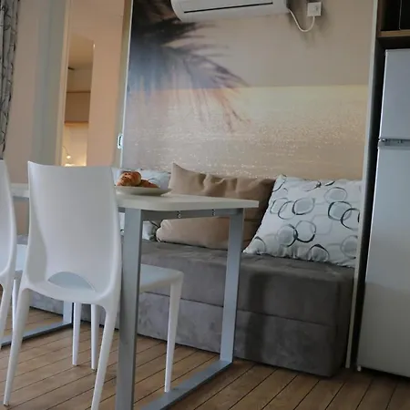Porton Biondi Mobile No158 Apartment *